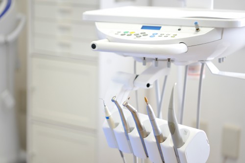 歯医者 歯科クリニックの機器3 フリー素材ドットコム