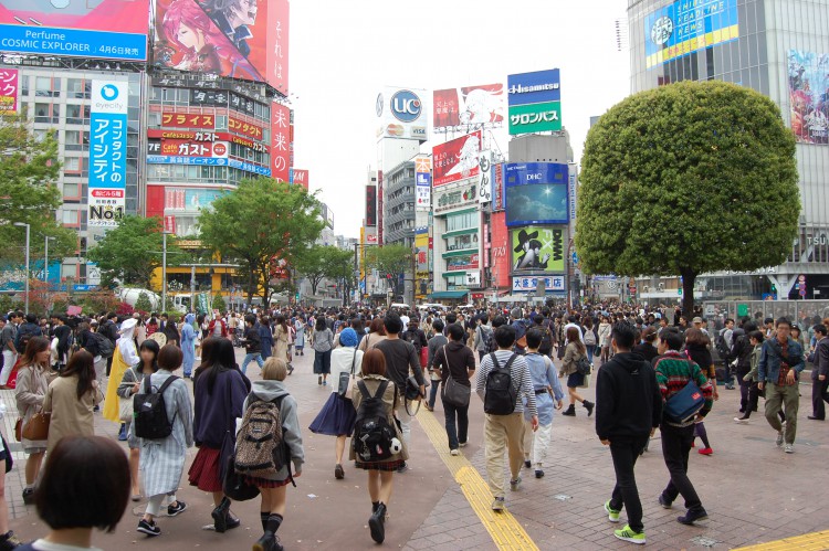 渋谷のスクランブル交差点01 フリー素材ドットコム