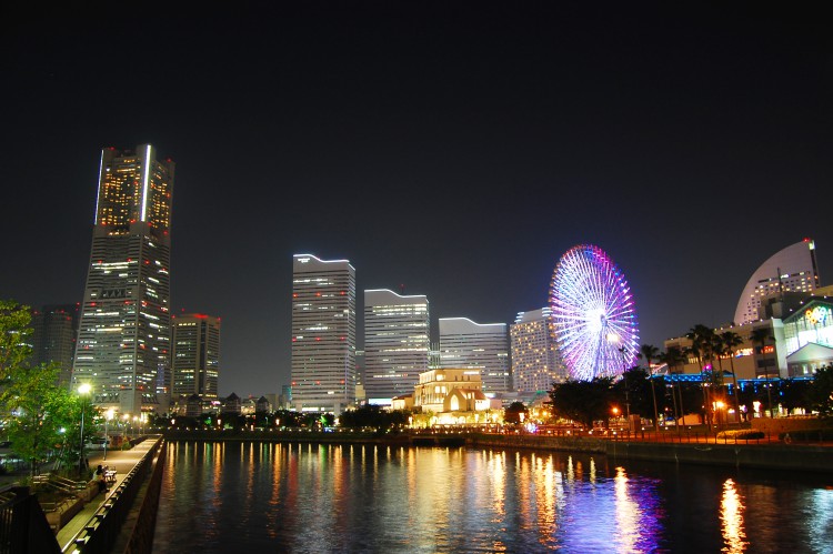 横浜の夜景 ランドマーク みなとみらい フリー素材ドットコム