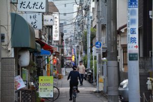 路地裏 フリー素材ドットコム